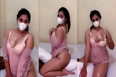 Bokep Live Miss Zara Semok Goyang Pantat