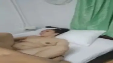 Tante Ngentot Dengan Om di Kontrakan
